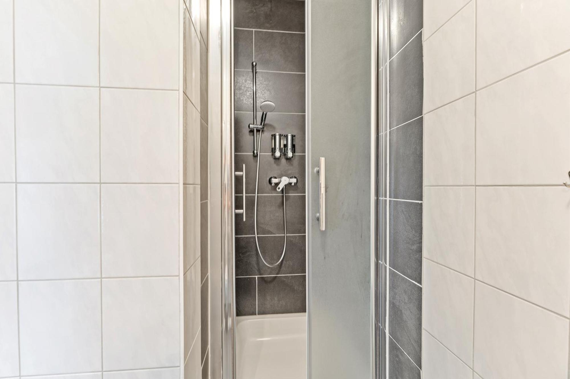 Businesshotel Lemon Suites Self Check-In Messe Airport Mit Kueche - Monteure Willkommen Neuhausen auf den Fildern Стая снимка